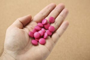 低用量ピルのまとめ買い6シートの料金比較はどうするべき？