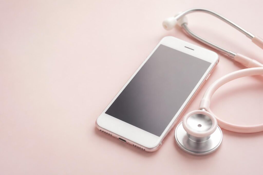 婦人科の相談はスマホで何ができる？