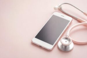 婦人科の相談はスマホで何ができる？
